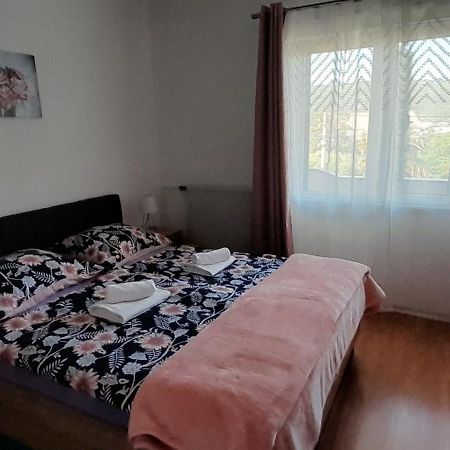 Apartment Tariba Supetarska Draga Esterno foto