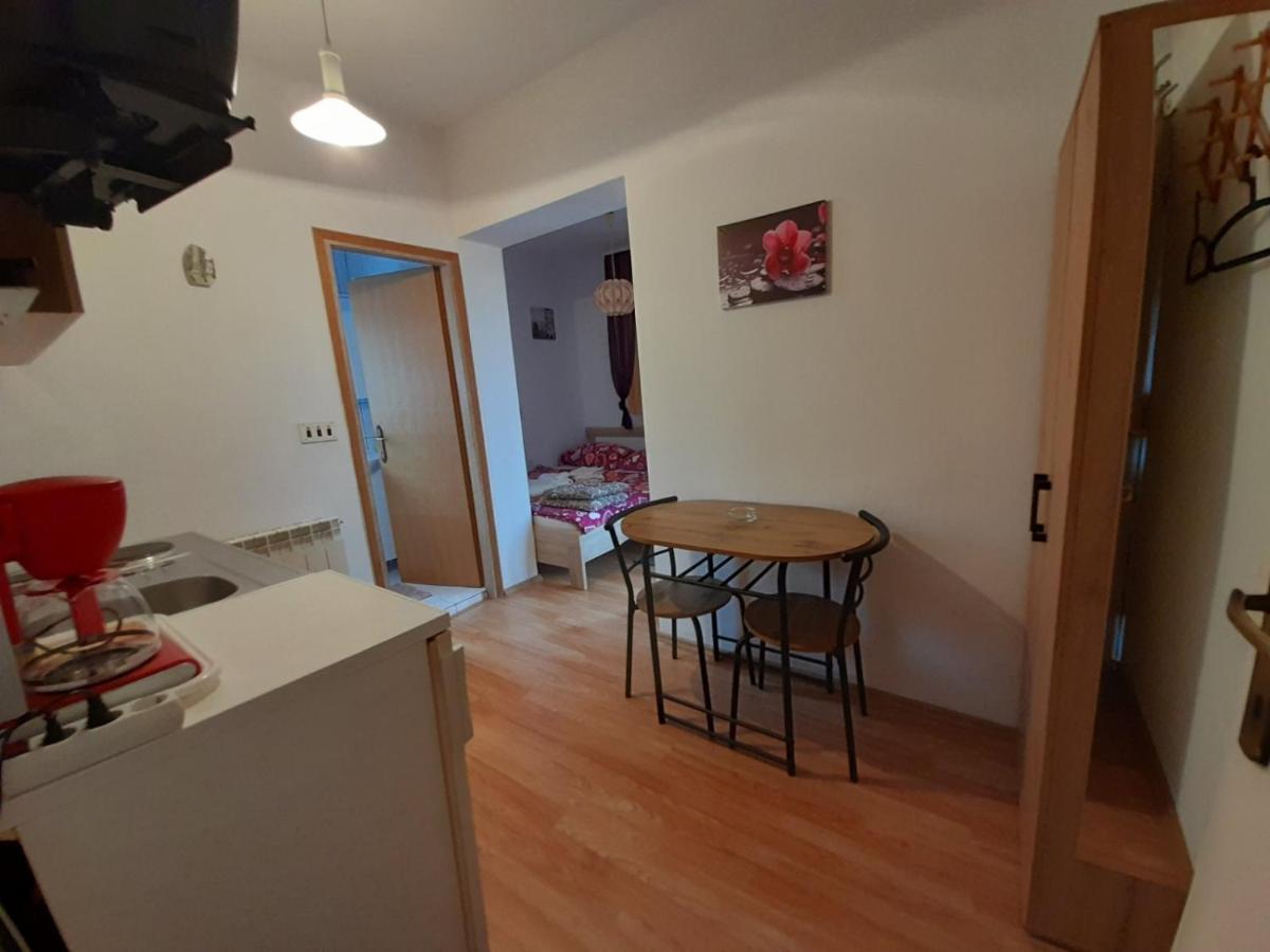 Apartment Tariba Supetarska Draga Esterno foto