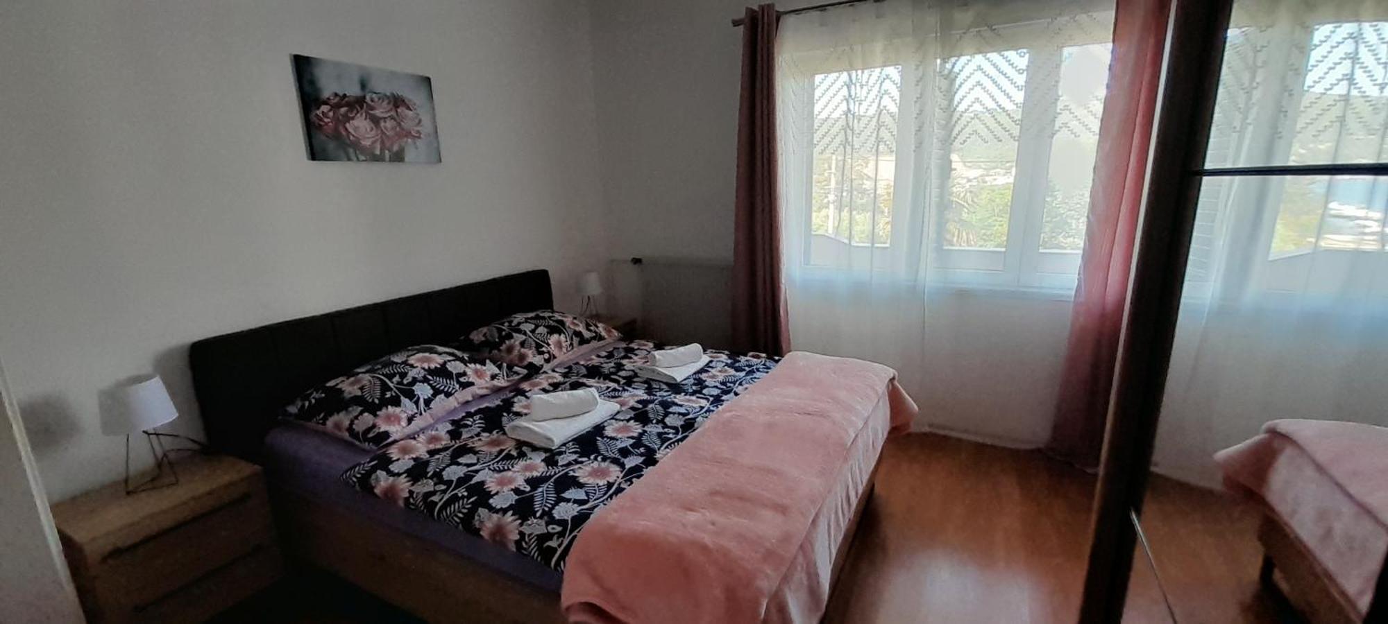 Apartment Tariba Supetarska Draga Esterno foto