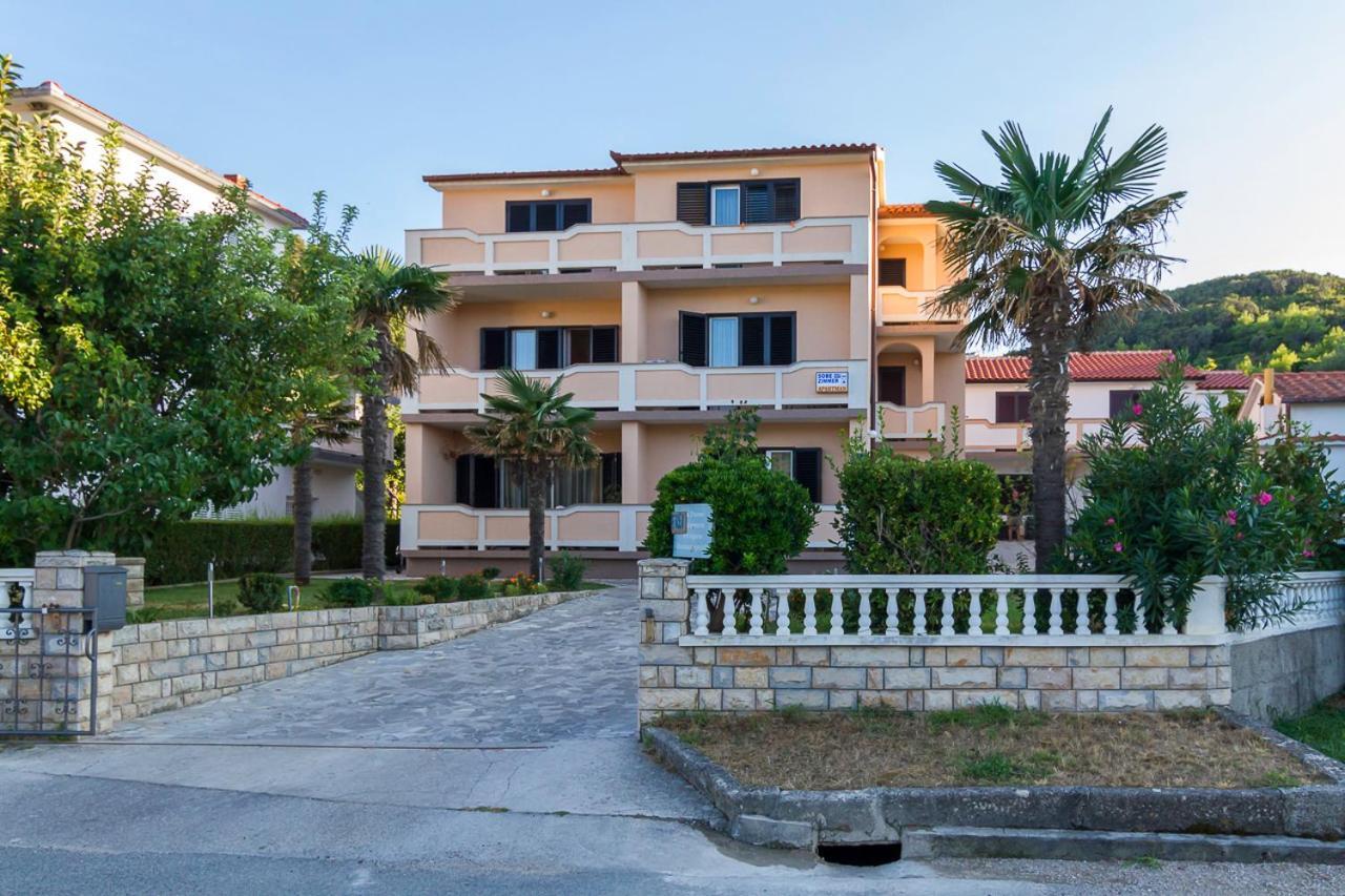 Apartment Tariba Supetarska Draga Esterno foto